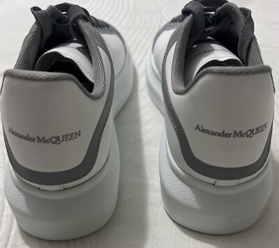 スニーカー MCQUEEN 'Larry' sneakers Gray Oversized Sneakers - Alexander Mcqueen - Leather - Grey