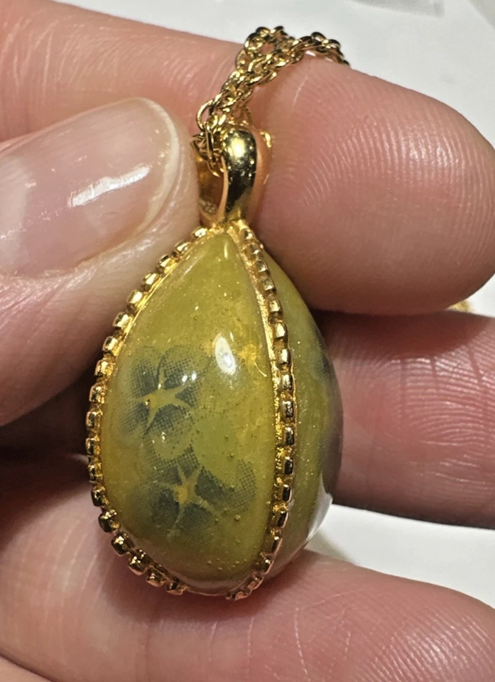 Joan Rivers Amarillo Esmalte Flor Huevo de Pascua Ruso 30" Colgante Collar Vintage Foto 4 de 4