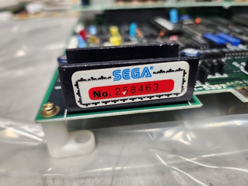 Golden Axe System 16b Arcade PCB Working this is not a jamma board free shipping - Picture 5 of 6