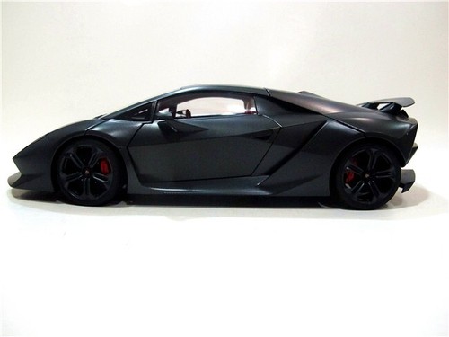 1/18 AUTOart Lamborghini SESTO ELEMENTO Alloy car models Limited Edition - Picture 16 of 23