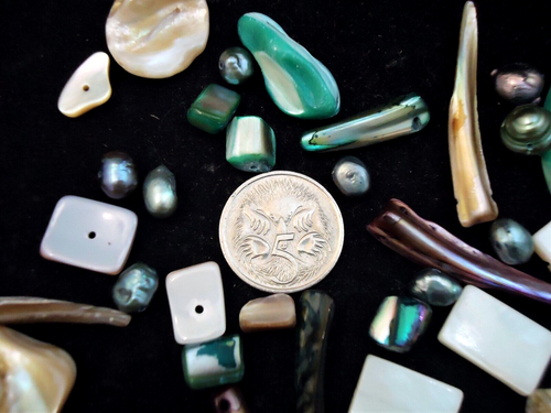 Shell/Freshwater/Mother of Pearl Beads 50g Mix DIY Jewelry Making - Picture 2 of 2