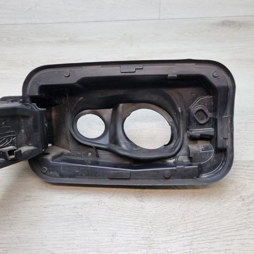 Peugeot Partner 2020 tapa de llenado de combustible diésel blanco EWP 9824616980 - Imagen 3 de 8