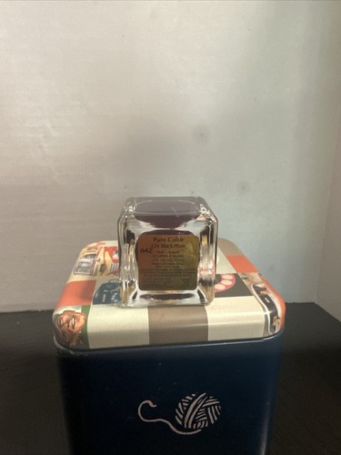 Estee Lauder Pure Color GN ~Black Plum Nail Polish - Picture 3 of 3