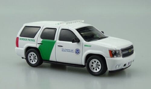 1:64 596Modello Tahoe Polizia Pattuglia Autostrada SUV Modello Diecast Metallo Auto BN - Foto 23 di 33