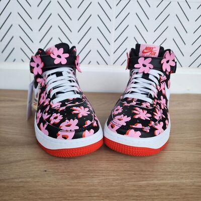 🤩Nike Air Force 1 Mid Top Sz 4Y Kids Shoes Easy On Pink 🤩Nike Air Force 1 Mid Top Sz 4Y Kids Shoes Easy On Pink