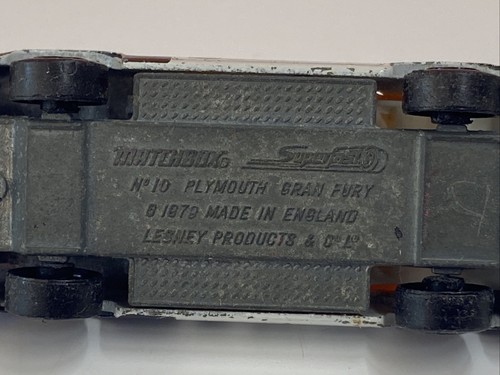 Matchbox Superfast #10 Plymouth Gran Fury Police Car Vintage Diecast Model - Picture 5 of 5