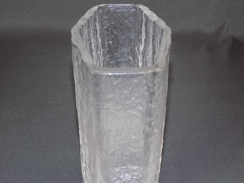 HEAVY Vintage 1970s Hoya Crystal Frostfire Hexagonal Vase Ice Glass Bark Texture - Picture 5 of 7