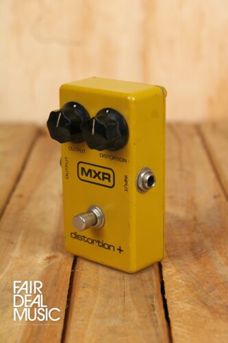 MXR Distortion +, Distortion Guitar Effects Pedal (No PSU Input), USED - Picture 2 of 4