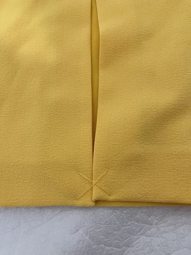 TAHARI ASL Belted Asymmetrical Draped Blazer Jacket & Skirt Suit Yellow Size 4 - Bild 5 von 5