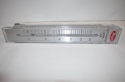 Dwyer 10" Scale RMC Series 3-30 SCFH Air Rate-Master Flowmeter RMC-123 - Picture 1 of 8