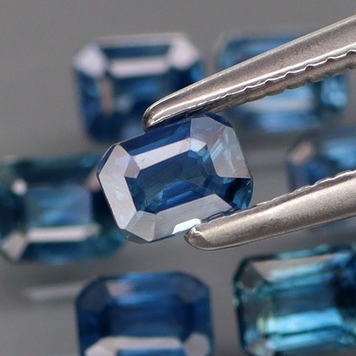 Emerald Cut 4x3mm.Best Color Blue Normal Heated Sapphire Madagascar 7Pcs/2.11Ct. - Picture 3 of 6