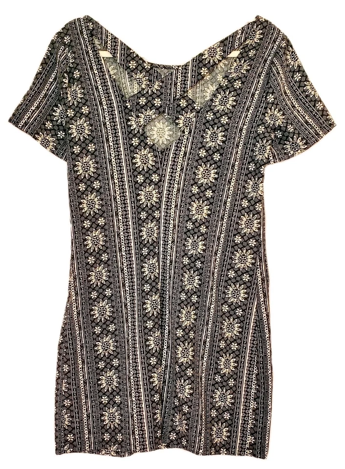 Vestido Hollister Negro Para Mujer Talla M Cremallera Lateral Ajustado Margarita Entrecruzada Espalda Foto 2 de 4