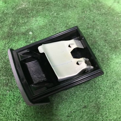 Nissan Serena PC24 Ashtray for Model 2000 White Used vvk