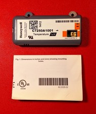 C7250A1001 50047770-002 Honeywell Electronic Temperature Sensor & Manual ~ NEW