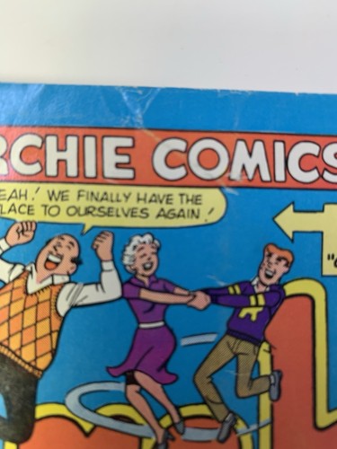 ARCHIE #321 Dan DeCarlo risque, sexual "on your staff" innuendo cover 1980 READ - Picture 9 of 24
