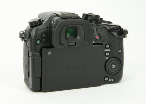 Panasonic Lumix GH4 Mirrorless Camera (Body Only, Black) 16.05MP, 1920 Shutter - Picture 8 of 9