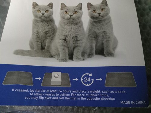 BurgeonNest 45"x32" cat litter mat - Picture 7 of 7