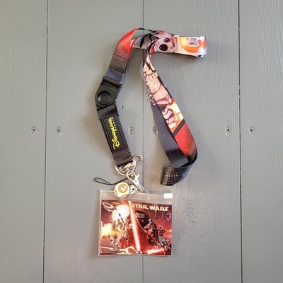 Authentic Disneyland Paris Park Pass Holder Lanyard Star Wars The Force Awakens