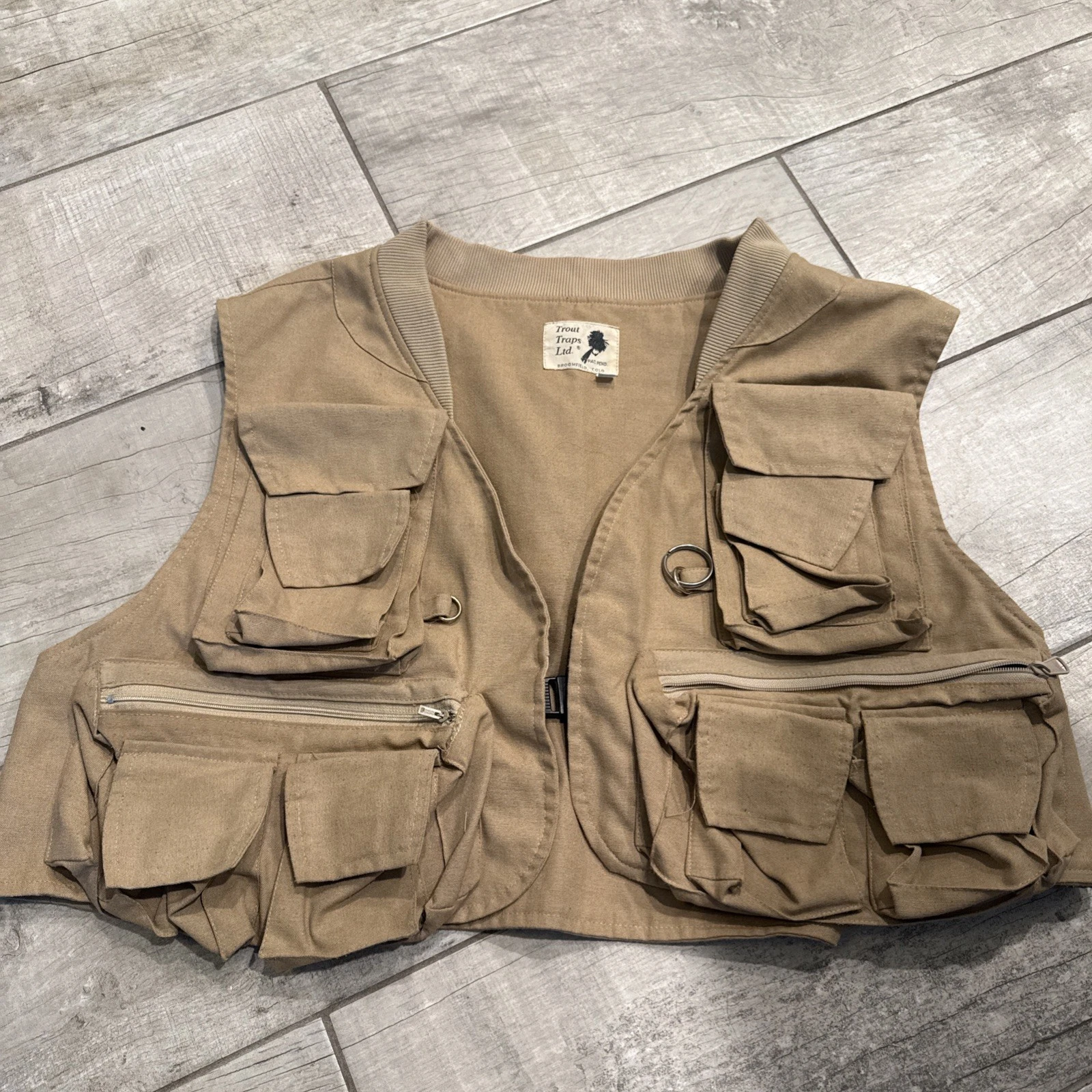 Vtg Trout Traps Ltd Men’s Fly Fishing Khaki Vest Size XL