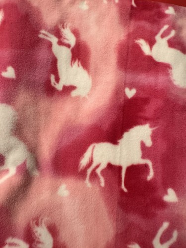 Pink White Unicorn Fleece Fabric for Blankets 3 Yards - Bild 2 von 2