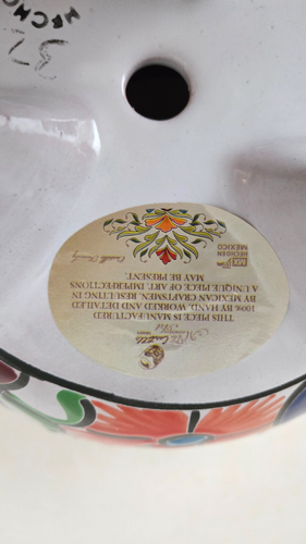 Maceta de cerámica pintada a mano mexicana vintage con patas 8 1/2" W X 7" T - Imagen 9 de 10
