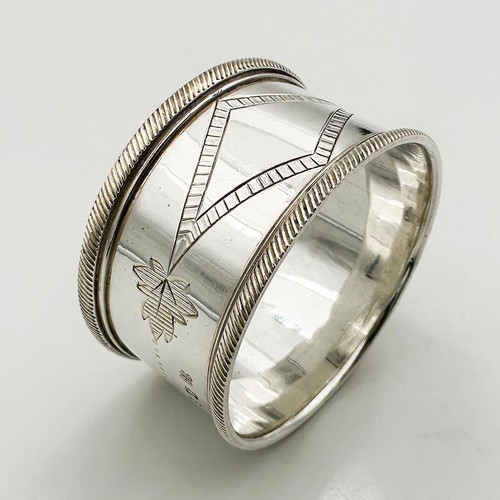 ANTICO ANELLO TOVAGLIOLO ARGENTO STERLING VITTORIANO Sheffield 1870 Martin, Hall & Co - Foto 1 di 6