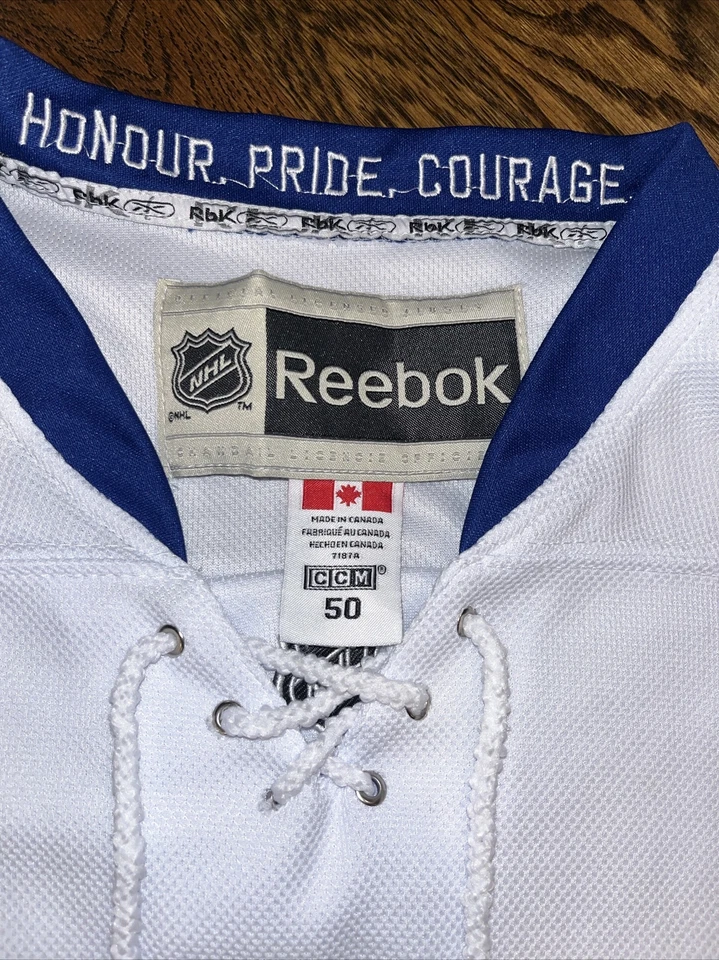 Toronto Maple Leafs NHL Auston Matthews White Away Reebok Jersey Size 50 - Image 3 of 4