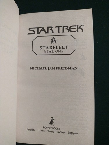 Star Trek 4 paperback book lot featuring Starfleet Year One & The Final Frontier - Picture 4 of 12