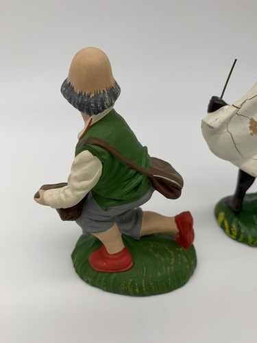 Vintage Hong Kong 2 Nativity Manger Scene  Figures - Picture 3 of 6