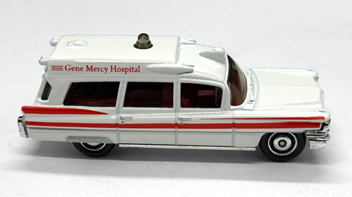 Caddy 3" Matchbox 1963 Cadillac Ambulancia Gene Mercy Blanco Años 60 '63 Escala 1:81 - Imagen 2 de 5