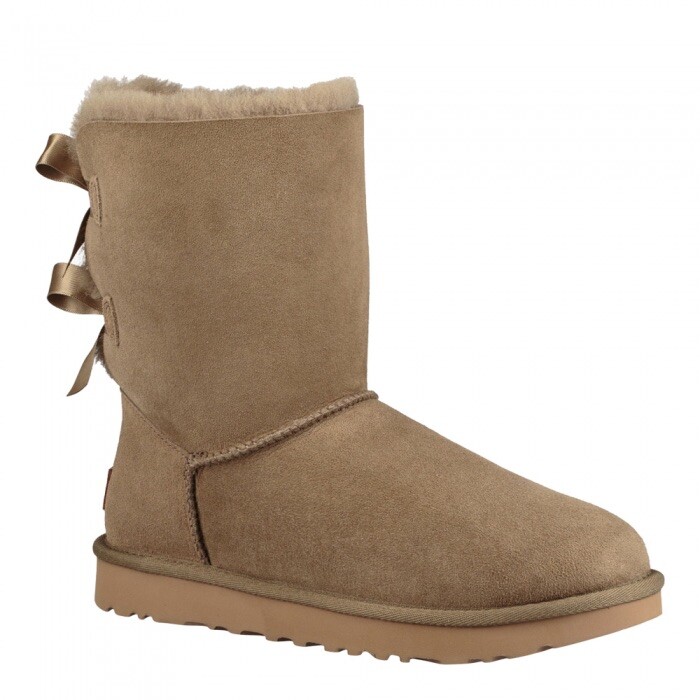 【値下中】【未使用】UGG Australia　T BAILEY BOW UGG Australia Customizable Bailey Bow Short Shearling Boots