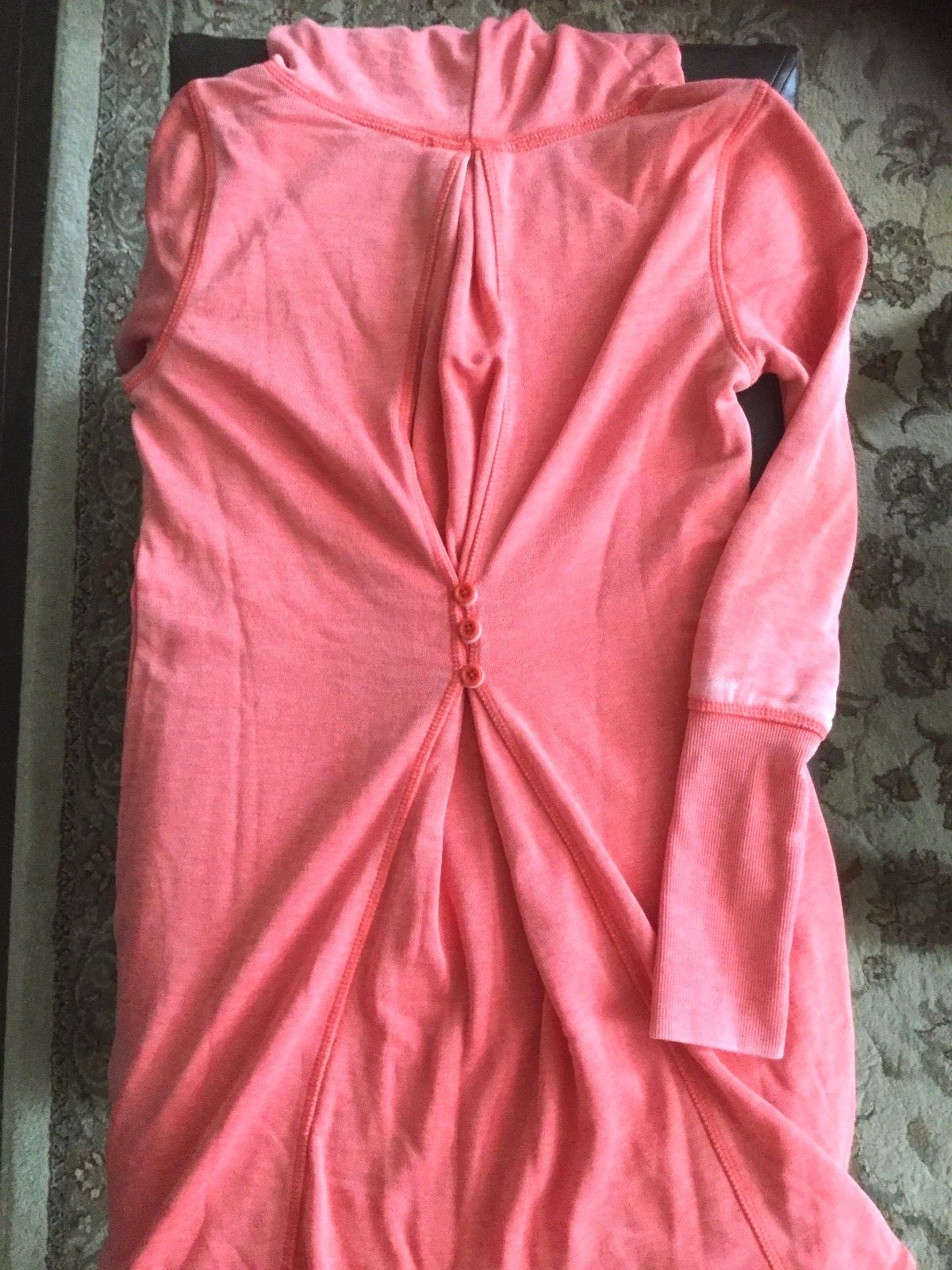 Picture 4 of 6