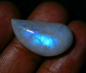 Heart Rainbow Moonstone Cabochon loose Gemstone Blue Fire