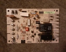 Honeywell ST9160B1084 Furnace Control Circuit Board 1014460 / T9160B1084