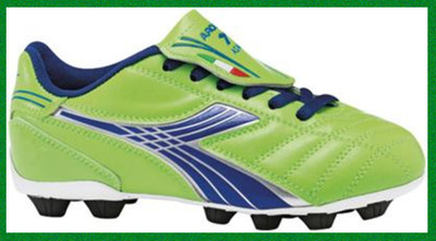 diadora soccer cleats youth