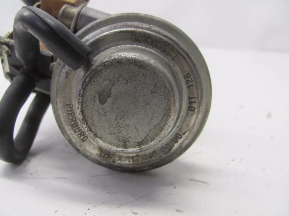 01-06 Mercedes CLK55 AMG Motor EGR A1121400060 OEM KM606220 Foto 4 de 4