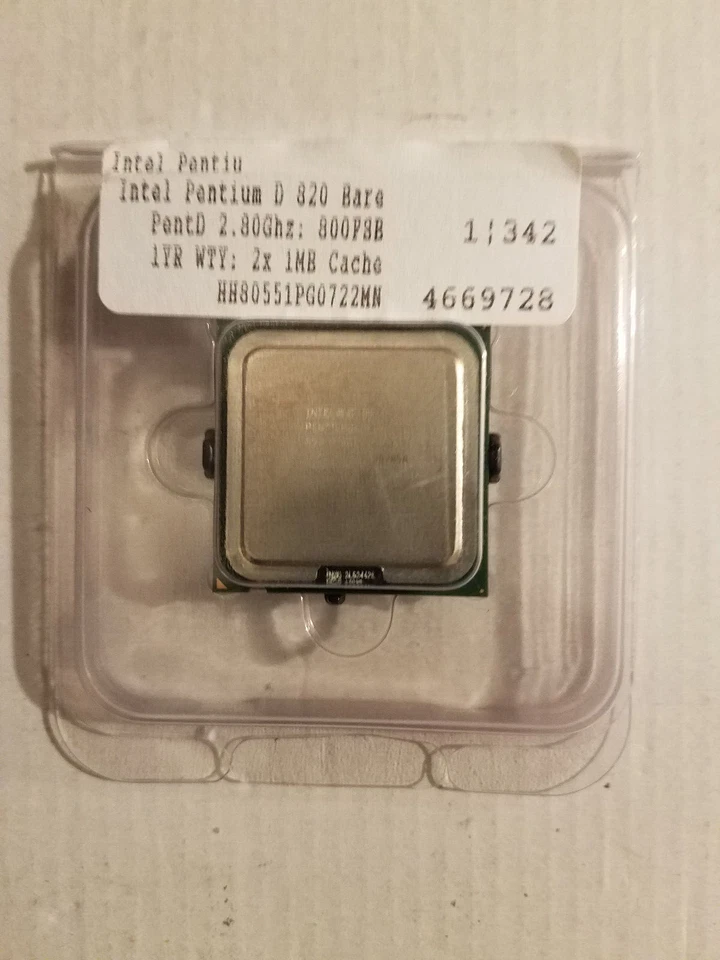 Intel Pentium D 820 2MB L2 Cache FSB 800 2.8 GHz Socket 775 Dual Core CPU SL88T - Image 4 of 4