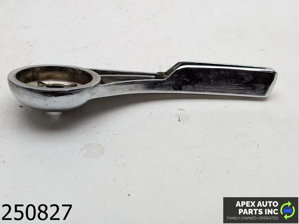 OEM 1985 Jaguar XJS 4.2L Seat Adjustment Lever - Image 4 of 4