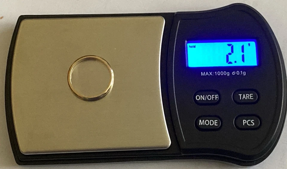 Solid 14k Yellow Gold Women’s Wedding Band, Size 6, 2.1 Grams - Image 4 of 4