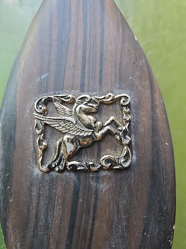 Vintage Holz Haarbürste Pegasus Plakette Hergestellt in Japan 9 1/2" - Bild 2 von 14