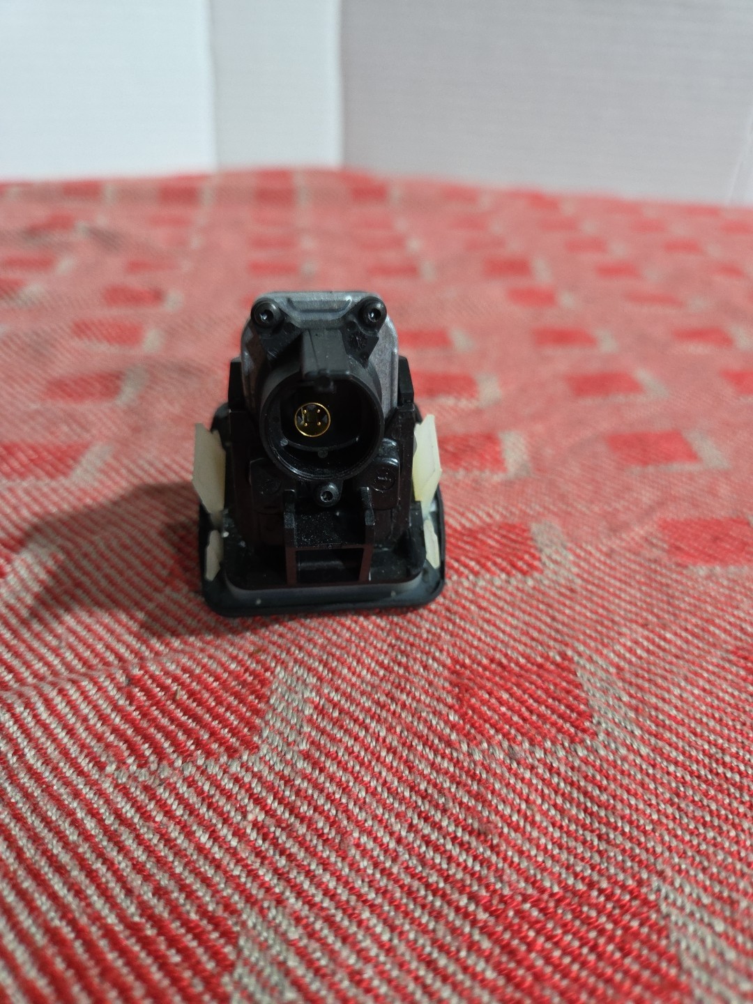Picture 4 of 5