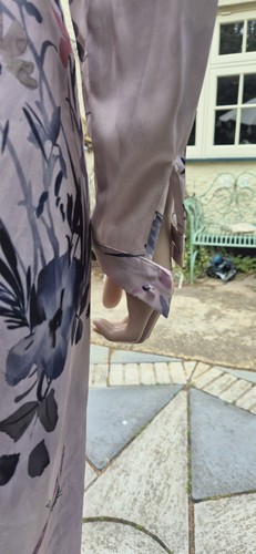 H&M Satin Dusty Pink Oriental Floral Print Midi Wrap Long Sleeve Dress size 10๐ธ - Picture 11 of 21