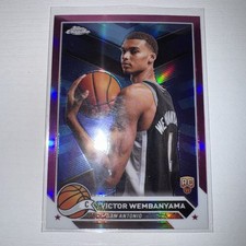 Topps chrome 2023-24 Victor Wembanyama Pink Refractor RC NBA Trading Card