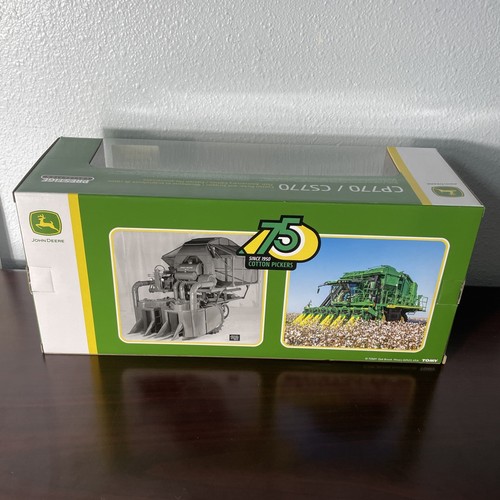 ERTL 1:64 John Deere CP770 CS770 Cotton Picker Stripper Employee Edition 1/750 - Picture 3 of 17