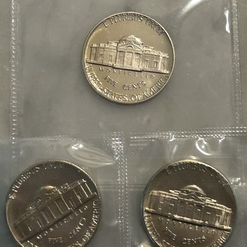 1973 P D S Jefferson Nickel - Proof & BU 3 Coin Lot - Mint Cello - Picture 7 of 11