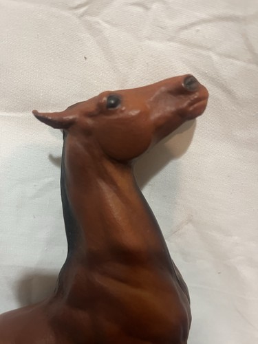Vintage Breyer 9" Galloping Brown Horse - Picture 7 of 12