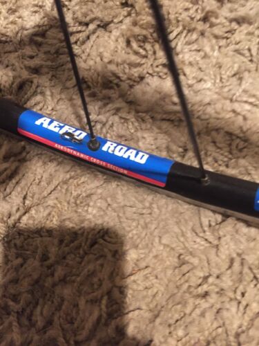 Ritchey Aero Road Front Wheel 700c Clincher - Picture 3 of 9