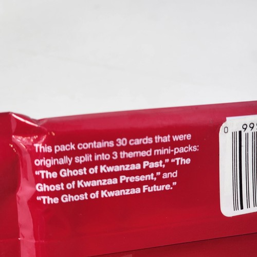 Cards Against Humanity 2014 Holiday Pack El Fantasma de Kwanzaa Pasado Presente Nuevo - Imagen 9 de 11