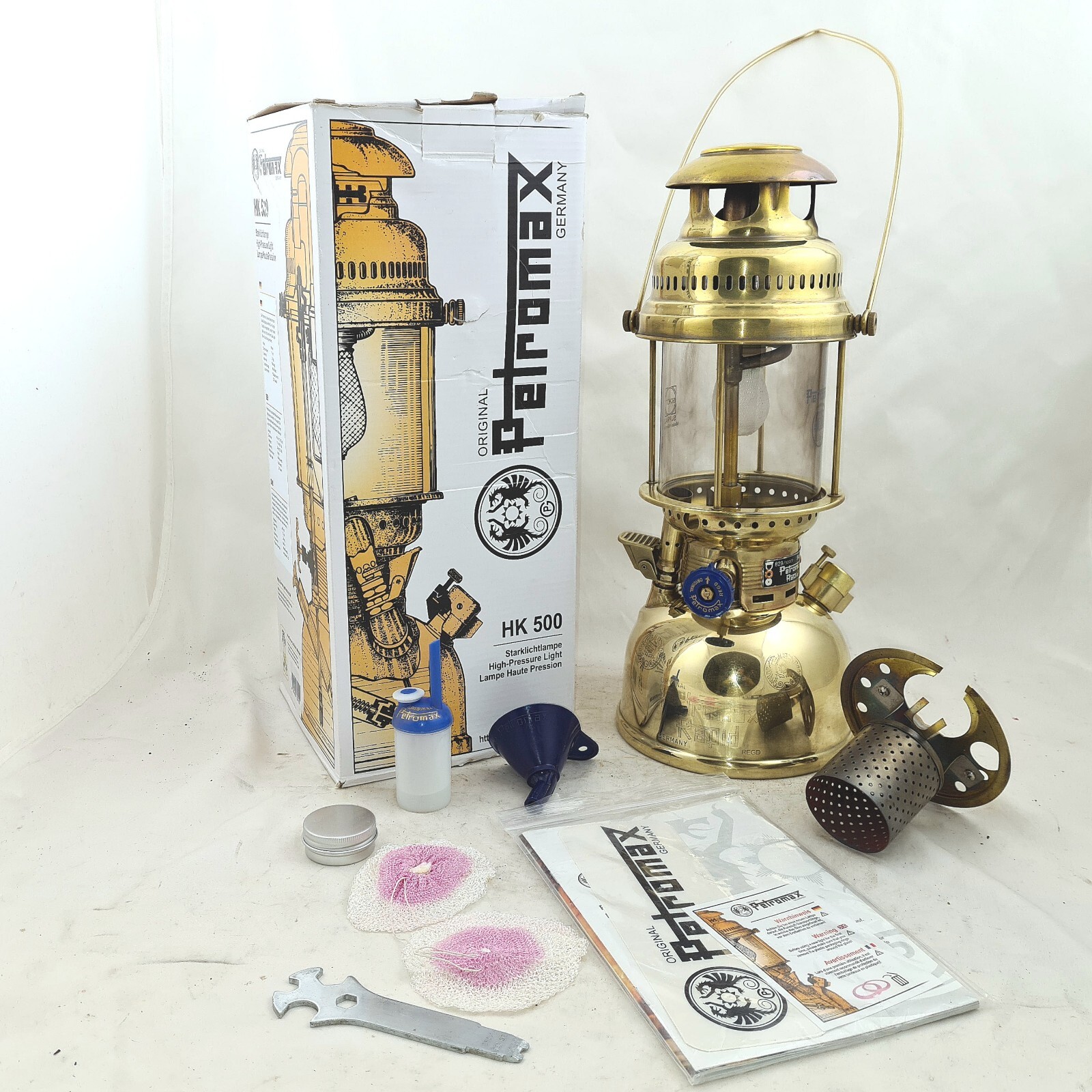 Groenland Gelukkig is dat monteren Petromax H502 500CP Kerosene Lantern Brass Paraffin Camping Lamp Light | eBay Groenland Gelukkig is dat monteren Petromax H502 500CP Kerosene Lantern Brass Paraffin Camping Lamp Light | eBay