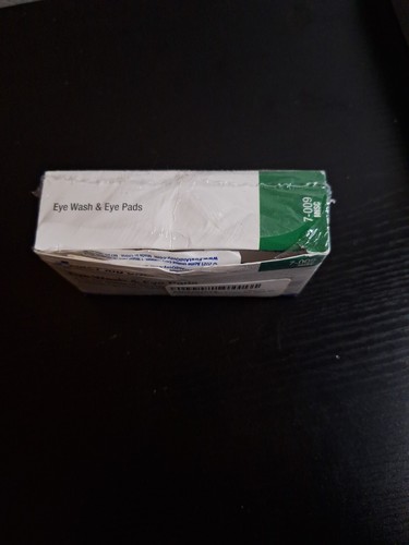 First Aid Only 7-009 5 Piece Eye Wash Kit - Picture 4 of 4